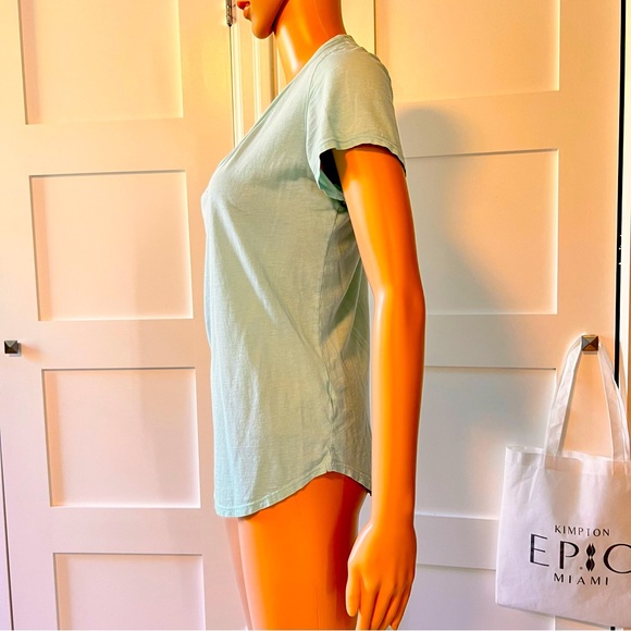 James Perse Tee . Made in the USA turquoise scoop neck . Excellent condition. - Picture 3 of 5